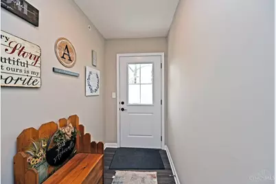 5881 Parkview Lane #201, Miami Township, OH 45150 - Photo 4