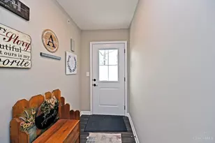 5881 Parkview Ln, Miami Township, OH 45150 - Photo 4