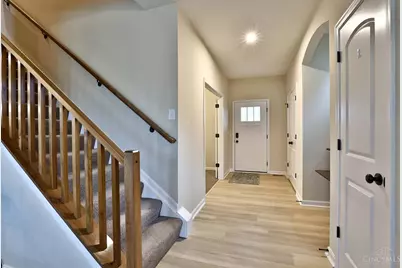 1287 Heather Ridge, Cincinnati, OH 45233 - Photo 4