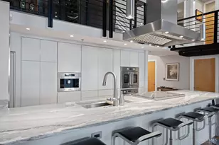 26 E 6th St, Cincinnati, OH 45202 - Photo 16