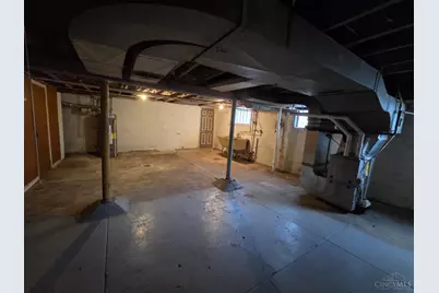 24 Parkwood Place, Cincinnati, OH 45217 - Photo 14