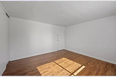 1522 Cedar Avenue #9, Cincinnati, OH 45224 - Photo 4