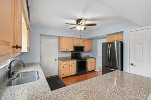 5936 Woodspoint Dr, Miami Township, OH 45150 - Photo 6