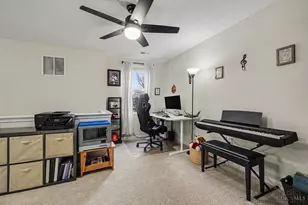 262 Hennepin Dr, Hamilton Township, OH 45039 - Photo 18