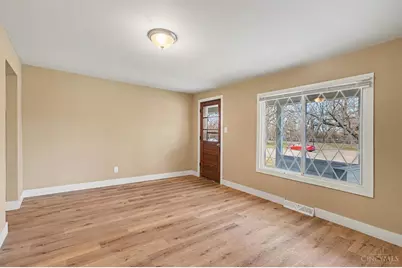 321 Southern Avenue, Reading, OH 45215 - Photo 2