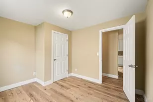 321 Southern Ave, Reading, OH 45215 - Photo 12