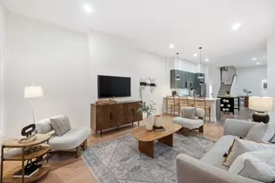 989 Parkside Pl, Cincinnati, OH 45202 - Photo 6