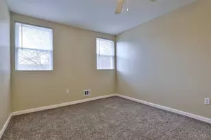 654 3rd St, Cincinnati, OH 45215 - Photo 20
