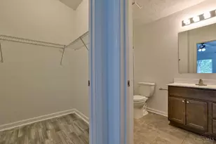 220 Carrington Pl, Loveland, OH 45140 - Photo 18