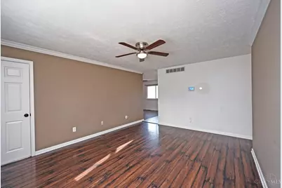 8638 Northport Drive, Cincinnati, OH 45255 - Photo 6