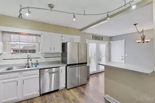 5276 Chateau Way, Fairfield, OH 45014 - Photo 12