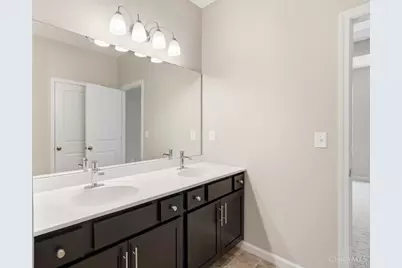 1180 Eagle Boulevard, Hamilton Township, OH 45039 - Photo 18