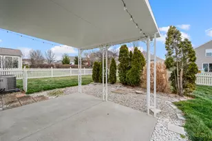 219 Hartford Ct, Hamilton Township, OH 45039 - Photo 40