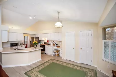 6074 Weber Oaks Drive, Miami Township, OH 45140 - Photo 12