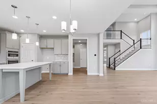 9061 Sorrento Pl, Washington Twp, OH 45458 - Photo 16