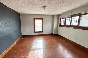 200 E Siebenthaler, Dayton, OH 45405 - Photo 8