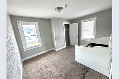 200 E Siebenthaler, Dayton, OH 45405 - Photo 12
