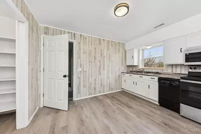 478 Roney Lane, Union Township, OH 45244 - Photo 8