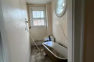 819 Findlay St, Cincinnati, OH 45214 - Photo 8