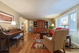 7835 Westwind Ln, Cincinnati, OH 45242 - Photo 8
