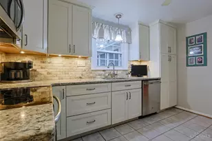 7835 Westwind Ln, Cincinnati, OH 45242 - Photo 16