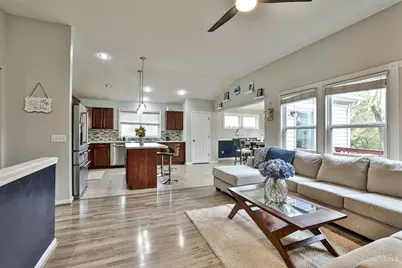 1919 Washburn Street, Cincinnati, OH 45223 - Photo 10