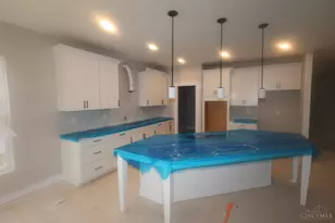 18 Glasgow St, Springboro, OH 45066 - Photo 8