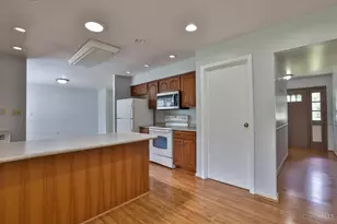 6035 Kyles Station Rd, Liberty Township, OH 45011 - Photo 16