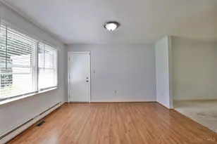 6035 Kyles Station Rd, Liberty Township, OH 45011 - Photo 10