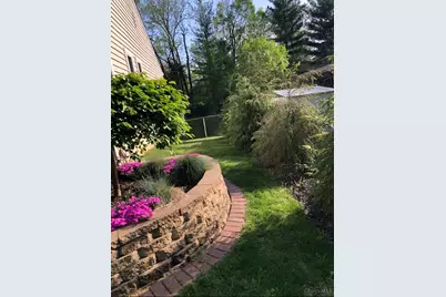 1077 Marla Drive, Milford, OH 45150 - Photo 10