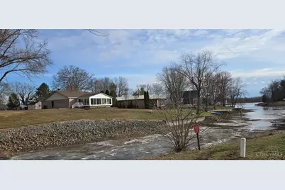 114 Munster Drive, Fayetteville, OH 45118 - Photo 2