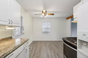 223 Cherokee Dr, Loveland, OH 45140 - Photo 14