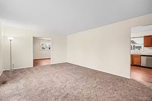 501 W Arlington Dr, Trenton, OH 45067 - Photo 8