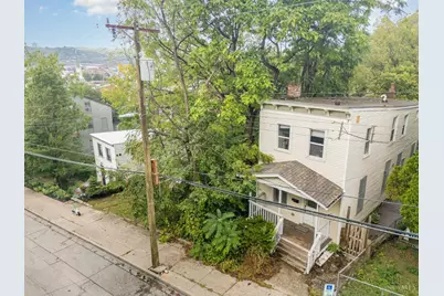760 Straight Street, Cincinnati, OH 45214 - Photo 2