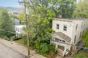 760 Straight St, Cincinnati, OH 45214 - Photo 2
