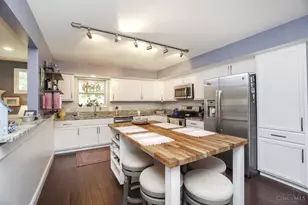 1027 Lorelei Dr, Perry Township, OH 45118 - Photo 12