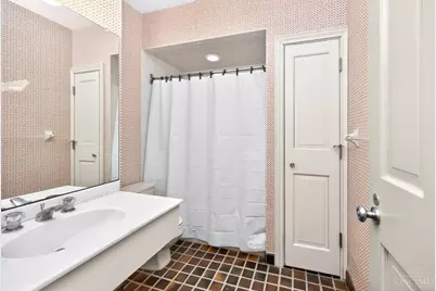 8905 Hopewell Road, Indian Hill, OH 45242 - Photo 38