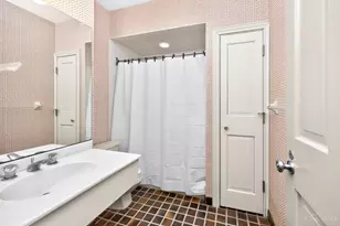 8905 Hopewell Rd, Indian Hill, OH 45242 - Photo 38