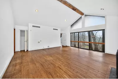 8905 Hopewell Road, Indian Hill, OH 45242 - Photo 22