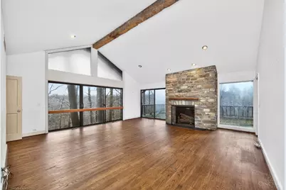 8905 Hopewell Road, Indian Hill, OH 45242 - Photo 22