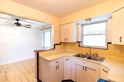 4001 Lovell Avenue, Cheviot, OH 45211 - Photo 6