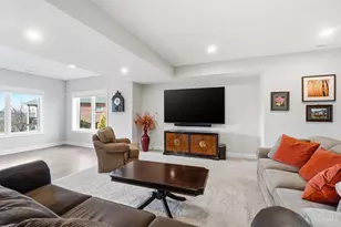 8235 Charlies Way, Miami Township, OH 45002 - Photo 36