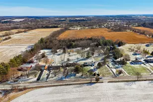 5690 Bunnell Hill Rd, Clear Creek Township, OH 45036 - Photo 4