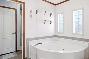 9012 Tri County Hwy, Eagle Township, OH 45171 - Photo 24
