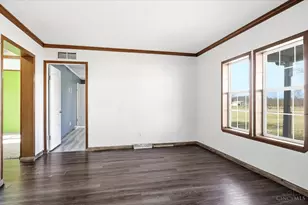 9012 Tri County Hwy, Eagle Township, OH 45171 - Photo 8