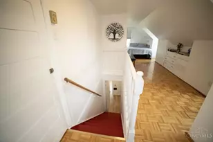 1527 Dana Ave, Cincinnati, OH 45207 - Photo 8