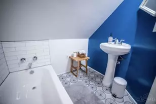 1527 Dana Ave, Cincinnati, OH 45207 - Photo 6