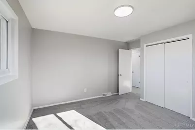 2615 Cincinnati Dayton Road, Middletown, OH 45044 - Photo 22