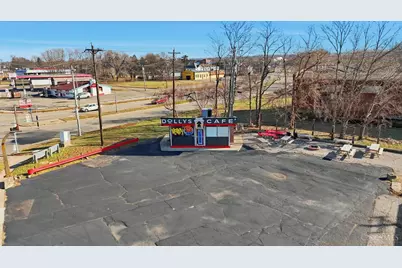 323 N Verity Parkway, Middletown, OH 45042 - Photo 1