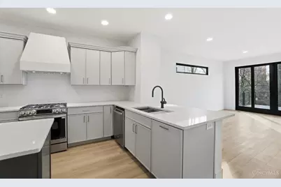 967 Windsor Street, Cincinnati, OH 45206 - Photo 12